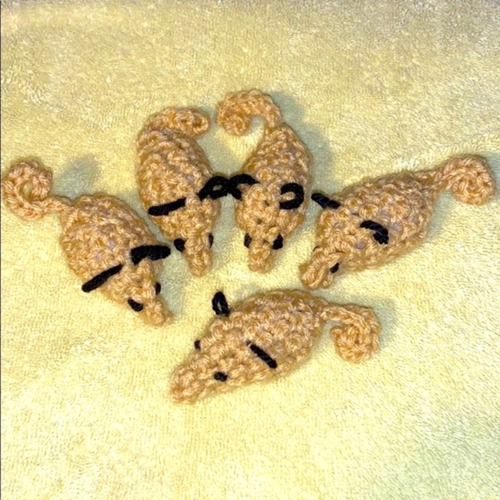 HAND CRAFTED Crochet Organic Catnip Brown Mice Yarn Cat Interactive Play Toys - Picture 1 of 7